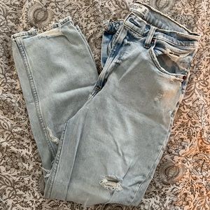 Abercrombie Ankle Straight Ultra High-Rise - Size 30, light wash